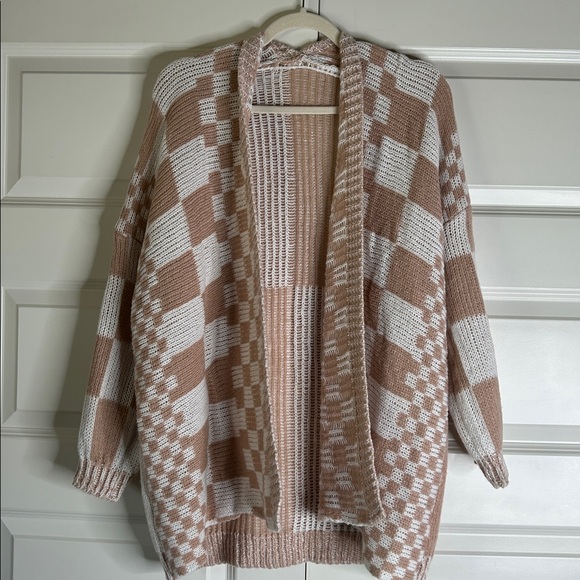 Womens Long Sleeve Cardigan - Picture 2 of 6